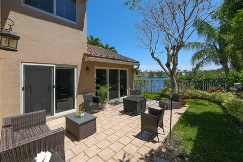1084 Corkwood Street Hollywood FL 33019