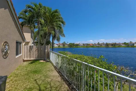 1084 Corkwood Street Hollywood FL 33019