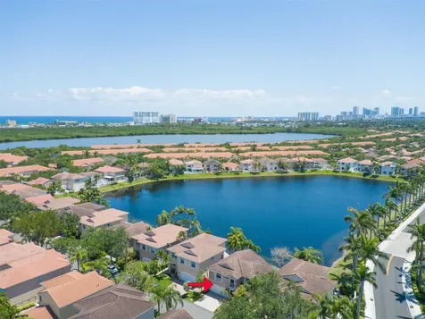 1084 Corkwood Street Hollywood FL 33019