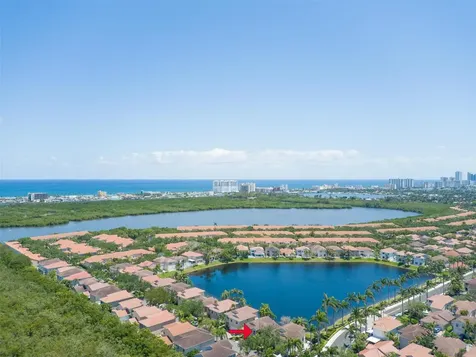 1084 Corkwood Street Hollywood FL 33019