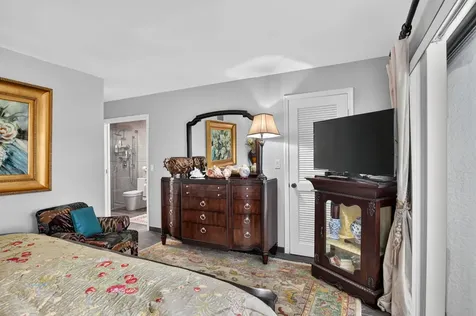 2804 Bridgewood Drive Boca Raton FL 33434