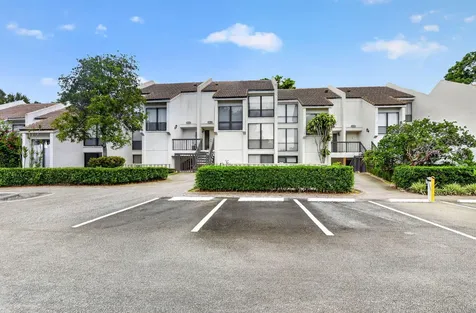 2804 Bridgewood Drive Boca Raton FL 33434