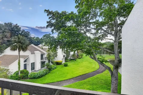 2804 Bridgewood Drive Boca Raton FL 33434