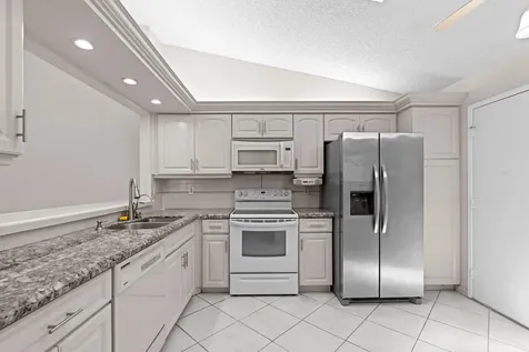 10044 Andrea Lane Boynton Beach FL 33437