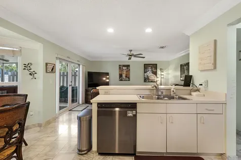 5525 NW 54th Circle Coconut Creek FL 33073