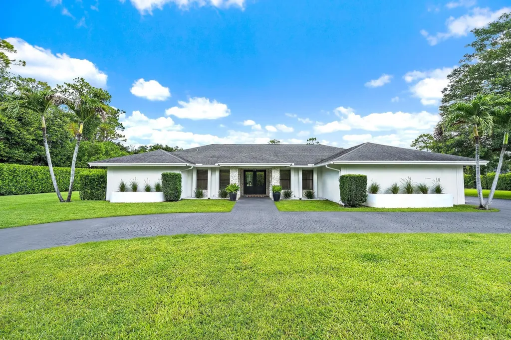 14039 Greentree Trail Wellington FL 33414