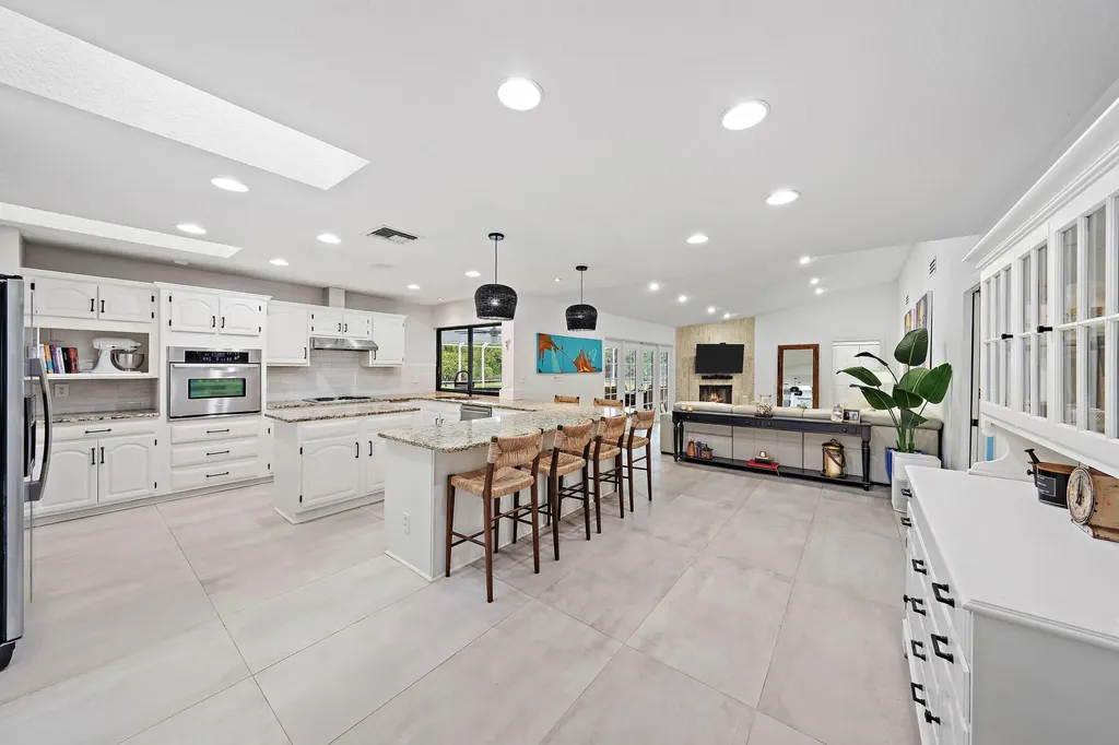 14039 Greentree Trail Wellington FL 33414