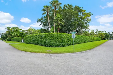 14039 Greentree Trail Wellington FL 33414