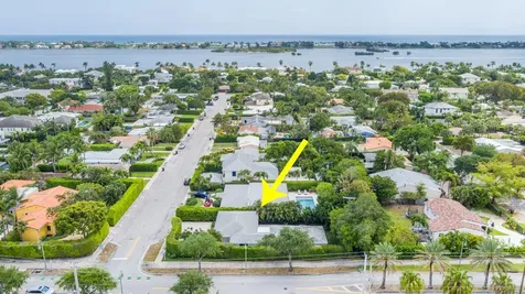 246 Gray Street West Palm Beach FL 33405