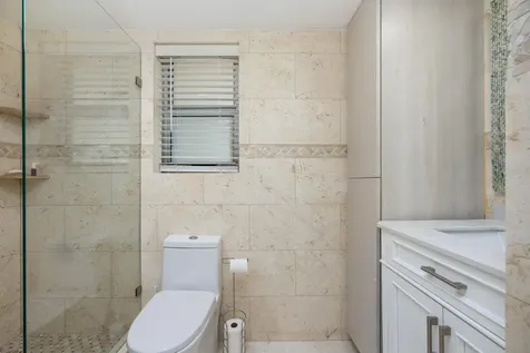 3654 Via Poinciana Lake Worth FL 33467