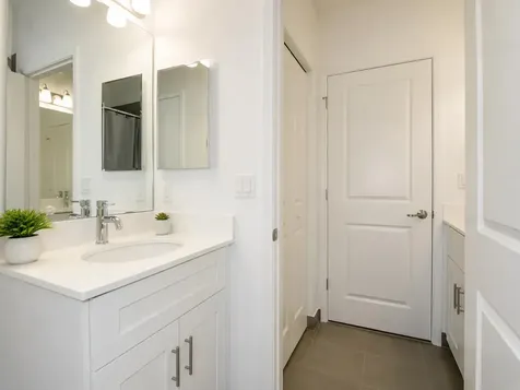 4822 NW 56th Court Tamarac FL 33319