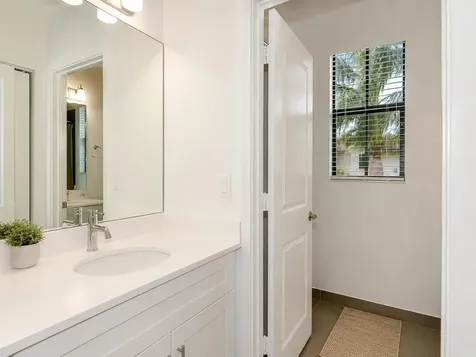 4822 NW 56th Court Tamarac FL 33319