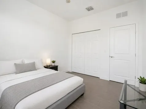 4822 NW 56th Court Tamarac FL 33319
