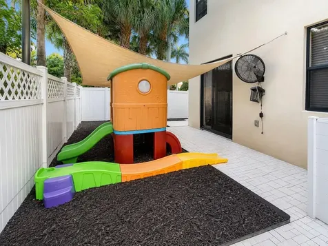 4822 NW 56th Court Tamarac FL 33319