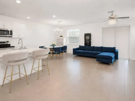 4822 NW 56th Court Tamarac FL 33319