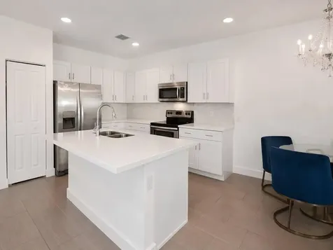 4822 NW 56th Court Tamarac FL 33319