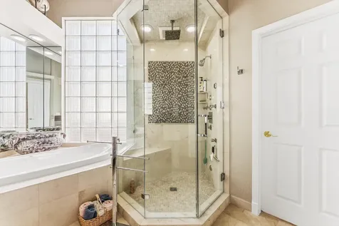 6533 Somerset Circle Boca Raton FL 33496