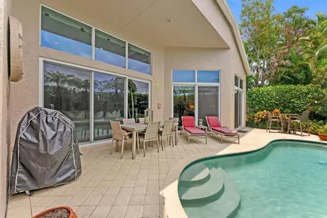 6533 Somerset Circle Boca Raton FL 33496