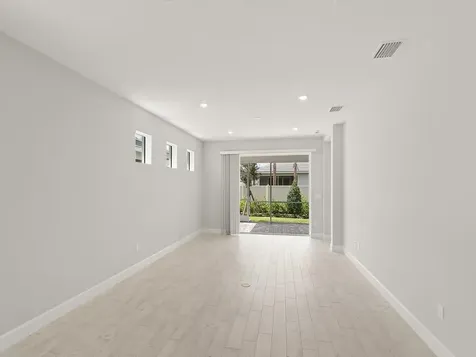 4501 Nautilus Circle Vero Beach FL 32967