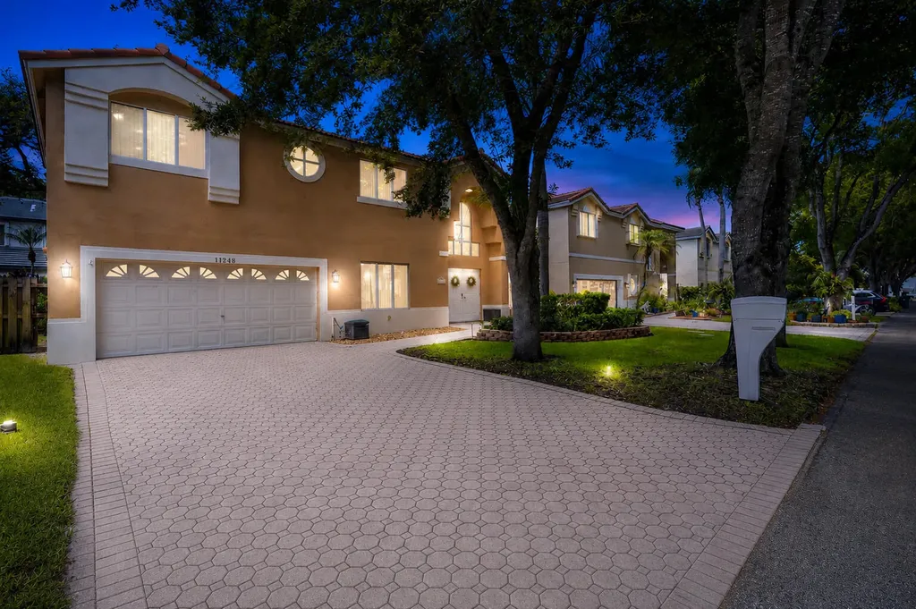 11248 Rhapsody Road Cooper City FL 33026