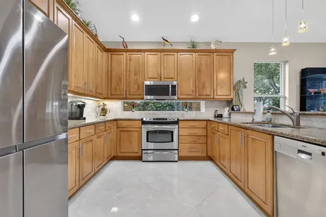 6550 Sand City Way Delray Beach FL 33446