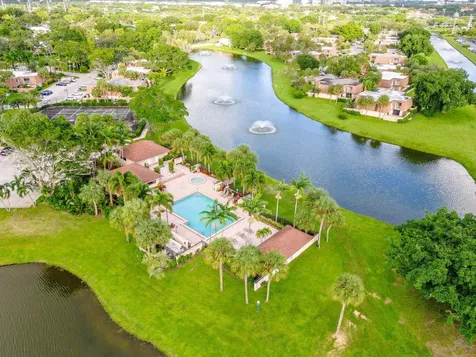 865 Blue Ridge Circle West Palm Beach FL 33409