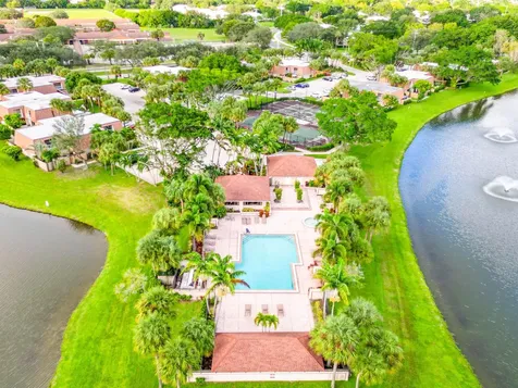 865 Blue Ridge Circle West Palm Beach FL 33409