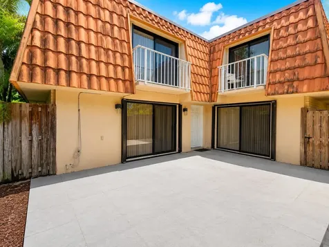 865 Blue Ridge Circle West Palm Beach FL 33409