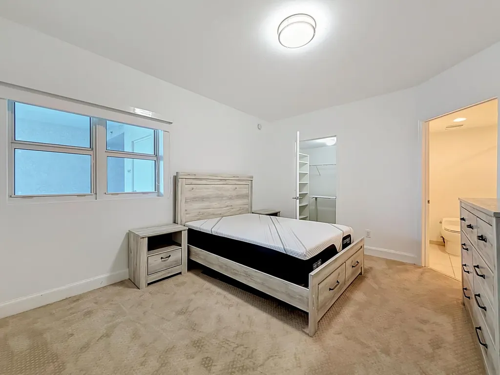 14951 Royal Oaks Lane North Miami FL 33181