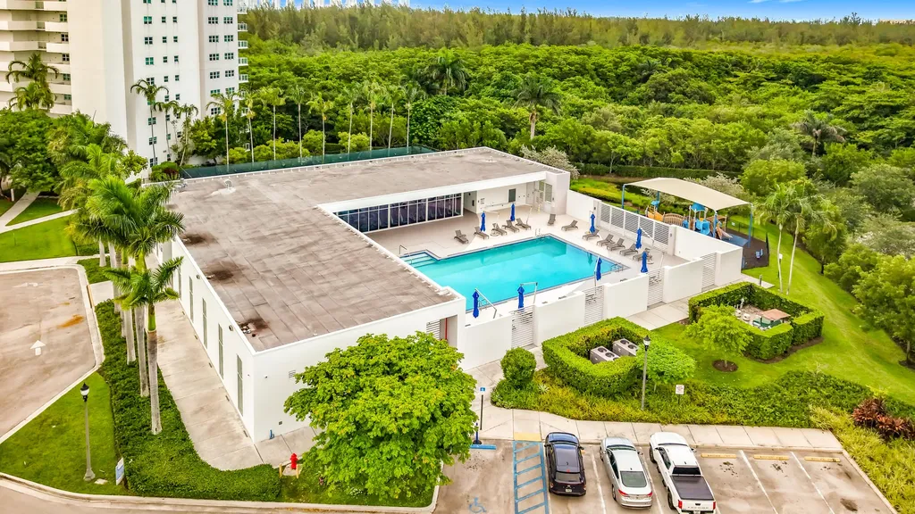 14951 Royal Oaks Lane North Miami FL 33181