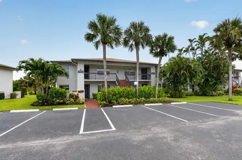 13112 Sentry Palm Court Delray Beach FL 33484