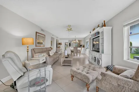 13112 Sentry Palm Court Delray Beach FL 33484