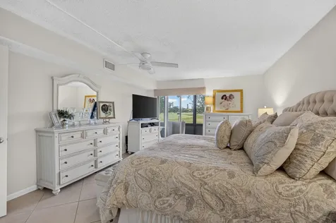 13112 Sentry Palm Court Delray Beach FL 33484