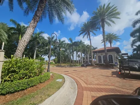 7757 La Mirada Drive Boca Raton FL 33433