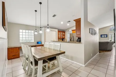 5258 NW 112th Terrace Coral Springs FL 33076