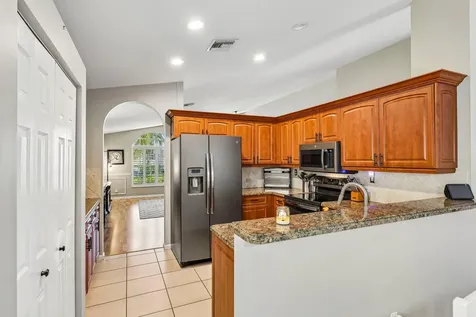 5258 NW 112th Terrace Coral Springs FL 33076