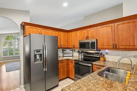 5258 NW 112th Terrace Coral Springs FL 33076