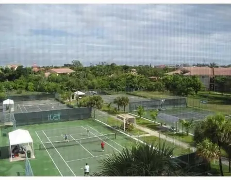 825 Egret Circle Delray Beach FL 33444
