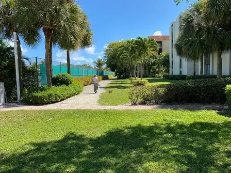 825 Egret Circle Delray Beach FL 33444