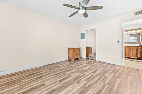 205 Flanders E Delray Beach FL 33484
