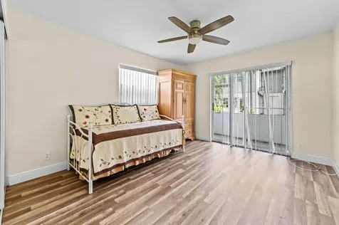 205 Flanders E Delray Beach FL 33484
