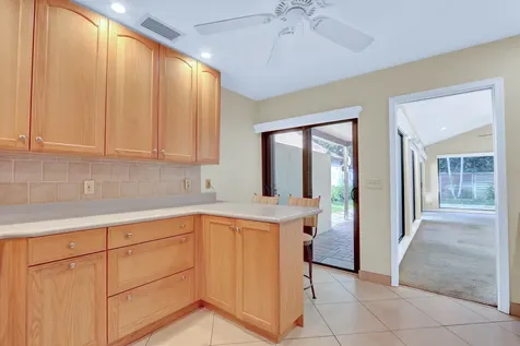13 Ironwood Way N Palm Beach Gardens FL 33418