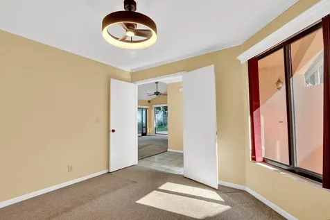 13 Ironwood Way N Palm Beach Gardens FL 33418