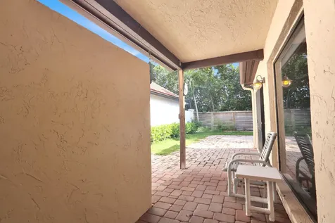 13 Ironwood Way N Palm Beach Gardens FL 33418