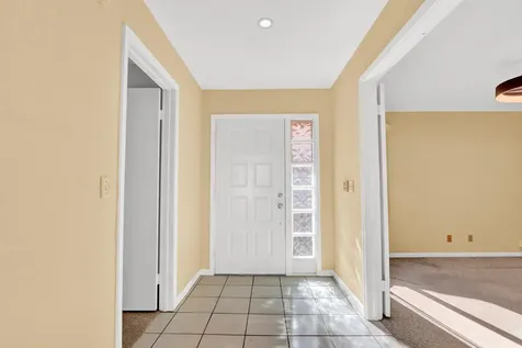 13 Ironwood Way N Palm Beach Gardens FL 33418