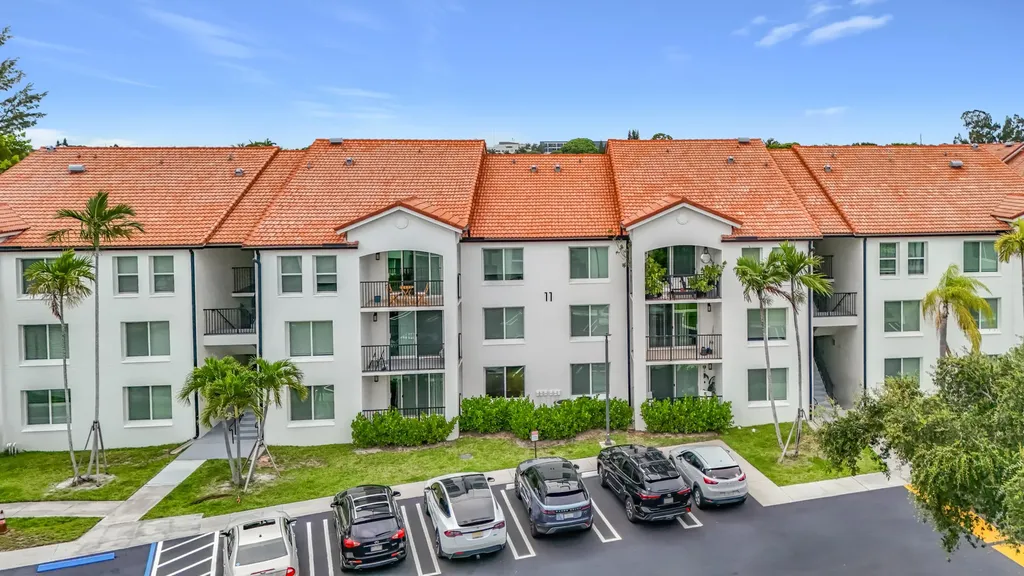 1119 Villa Circle Boynton Beach FL 33435