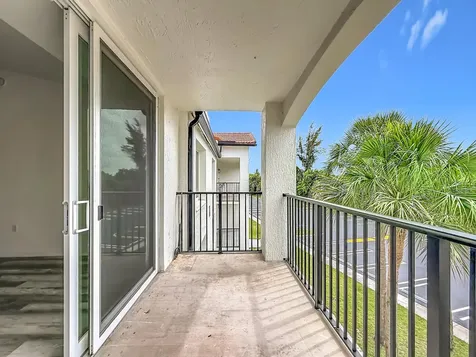 1119 Villa Lane Boynton Beach FL 33435