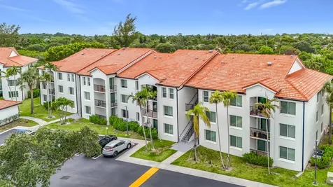 1119 Villa Lane Boynton Beach FL 33435