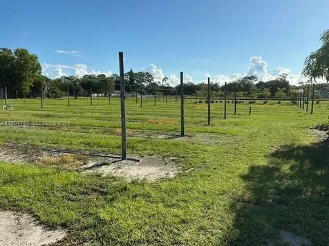 1535 B Road Loxahatchee Groves FL 33470