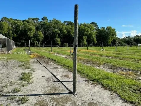 1535 B Road Loxahatchee Groves FL 33470